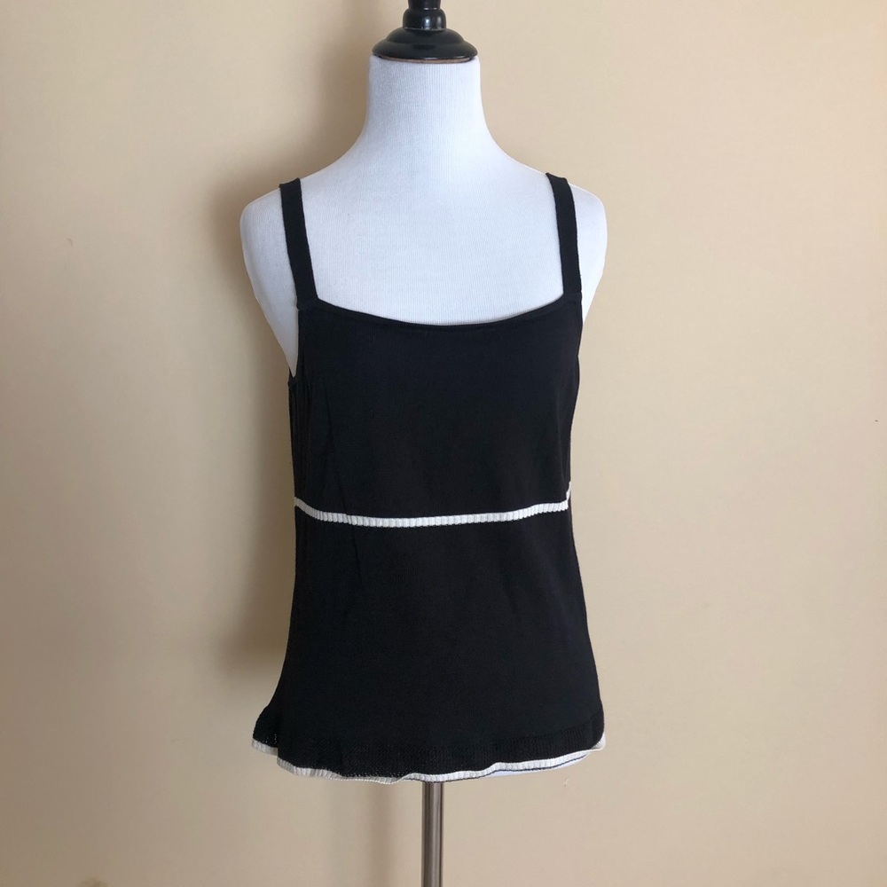 Tank top with ruffle trim